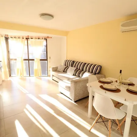 Apartbeach Edificio Elisabet * Cambrils