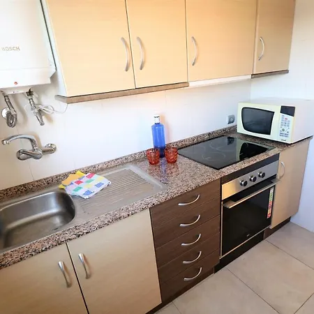 Apartbeach Edificio Elisabet * Cambrils